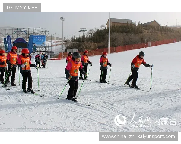 冰雪运动俱乐部推动滑雪体验营与社区联动活动,冰雪运动场门票多少钱