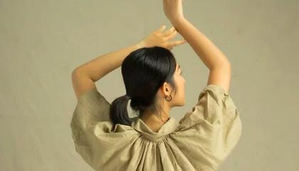 开云app-戴维·帕特森的攻守一体型打法，令袋鼠队在攻防两端展现实力，戴维森vs泰拳手