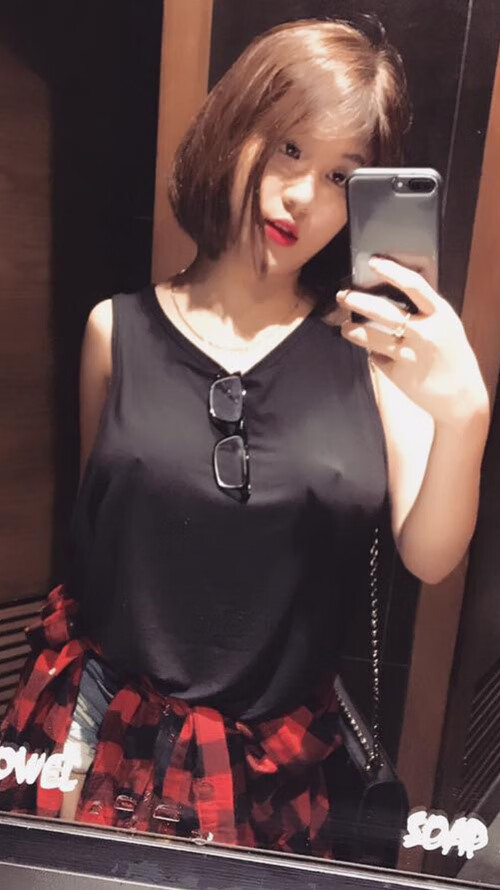 “尼古拉斯·桑特基的冷静头脑与决策力,为美洲狮队带来胜利的钥匙”